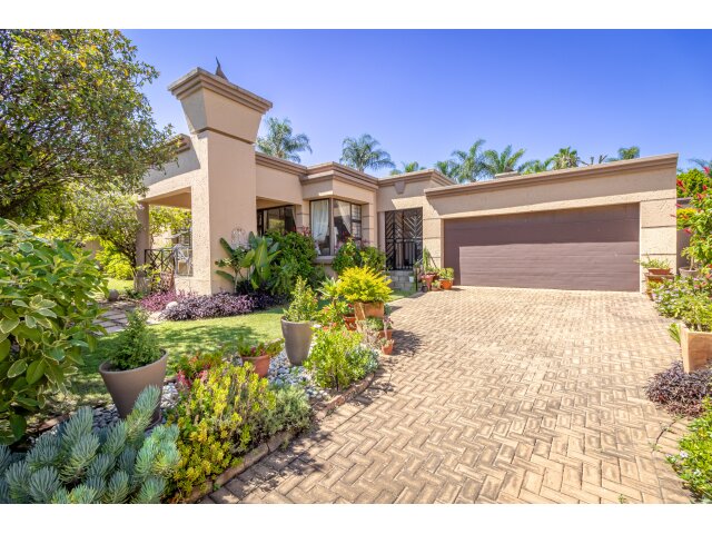 <!--[if BLOCK]><![endif]--> 32 Chavonne Estate  Bellairs Drive, Noordhang,  Randburg <!--[if ENDBLOCK]><![endif]-->